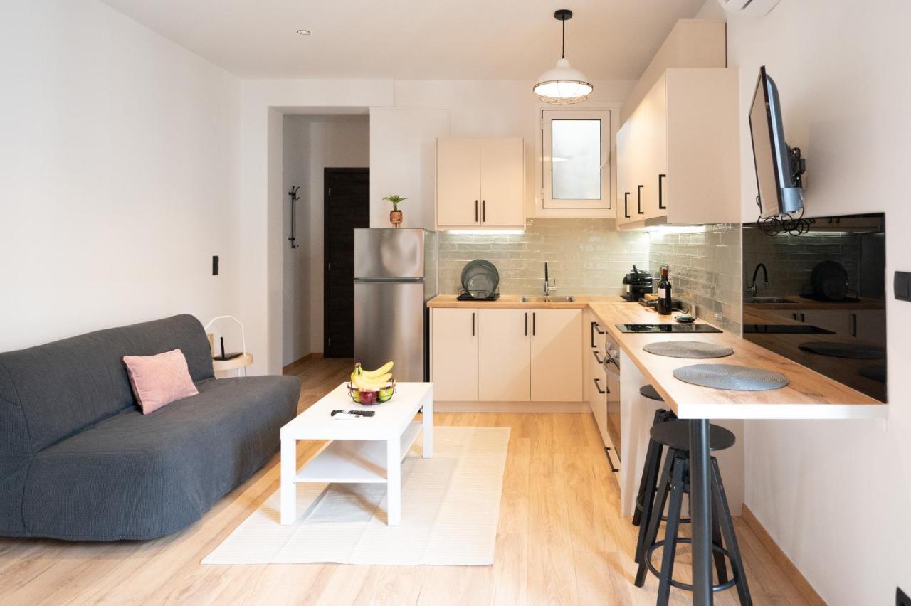 Feelin' Good Apartment Янина Экстерьер фото